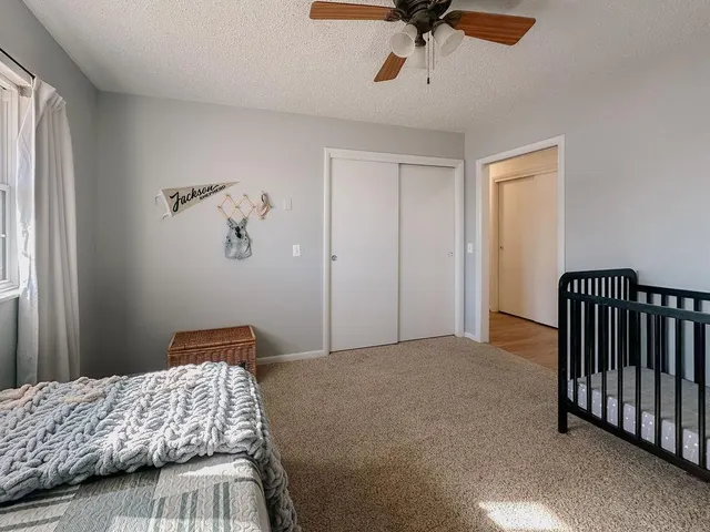 Photo 7 — 619 N Marion Avenue, Hinton, OK 73047
