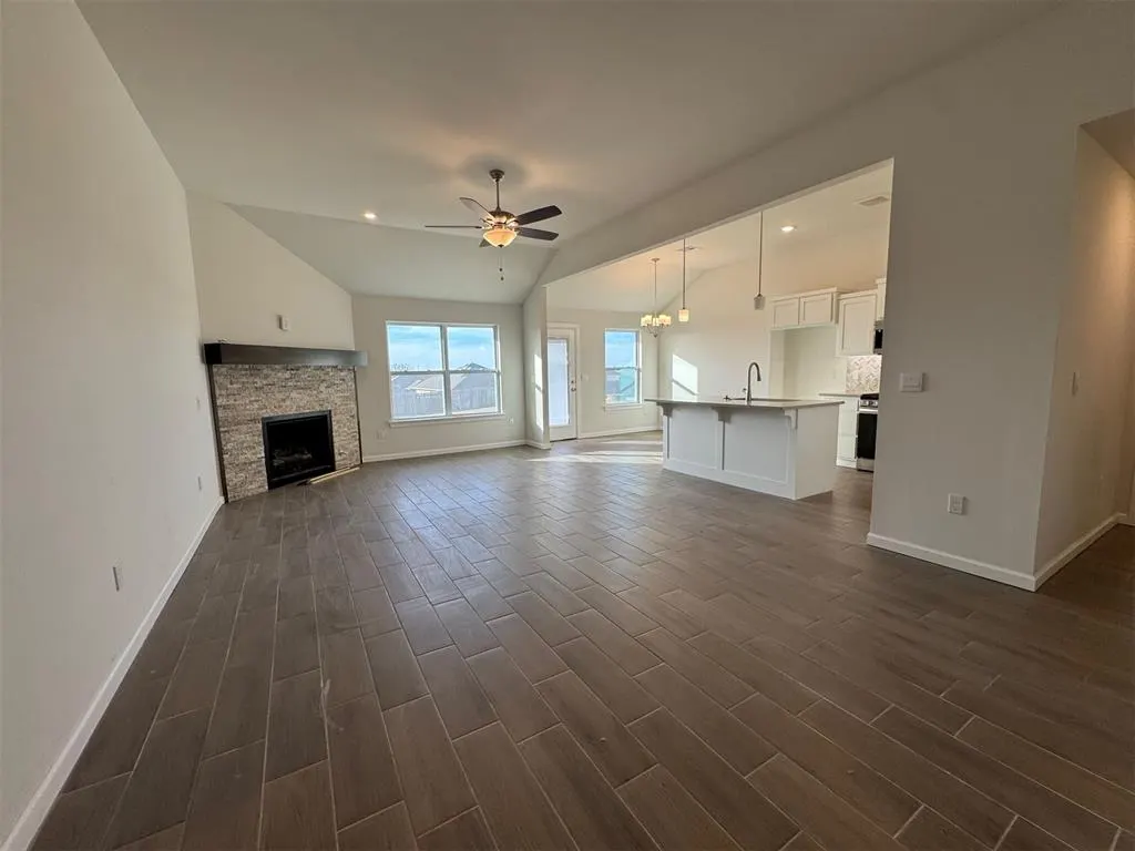 Photo 2 — 2611 Turtle Way, Midwest City, OK 73130