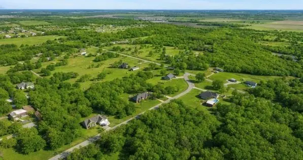 Photo 4 — 32903 Tin Cup Drive, Shawnee, OK 74804