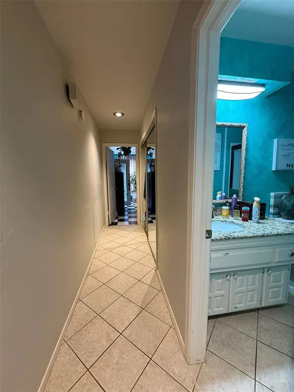 Photo 7 — 11313 Benttree Circle Unit # 11313, Oklahoma City, OK 73120
