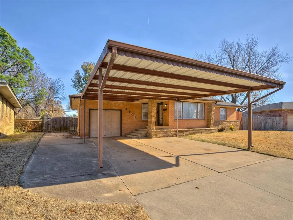 Photo 2 — 4401 NW 16th Place, Oklahoma City, OK 73107