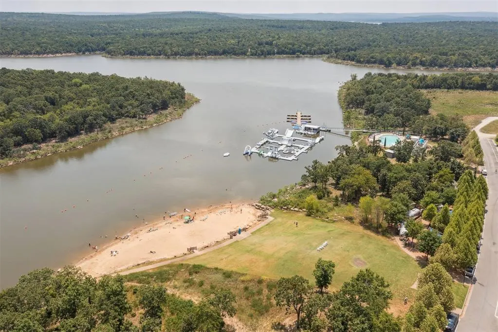 Photo 48 — 39 Lower Greenway, Carlton Landing, OK 74432