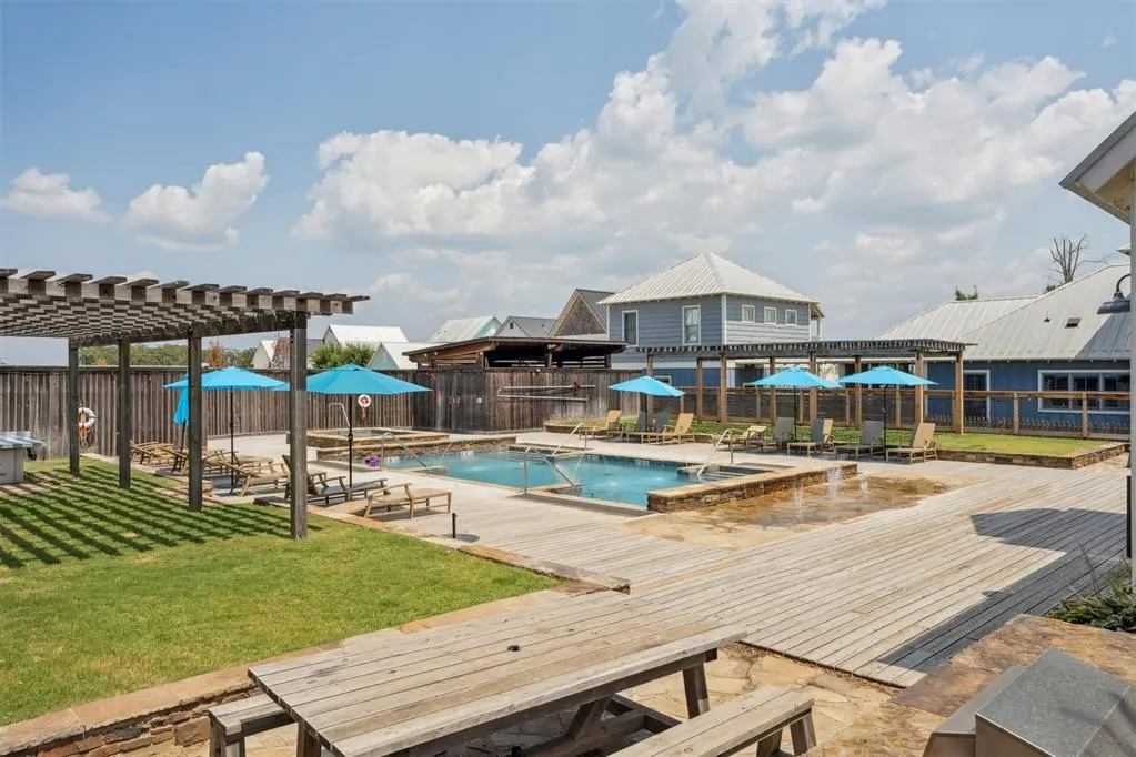 Photo 49 — 39 Lower Greenway, Carlton Landing, OK 74432