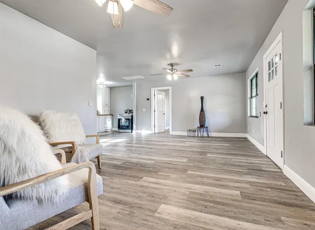 Photo 5 — 47110 Garretts Lake Road, Shawnee, OK 74804