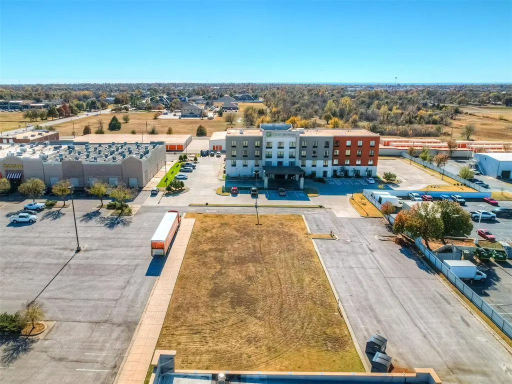 Front exterior — 7801 S Walker Avenue, Oklahoma City, OK 73139