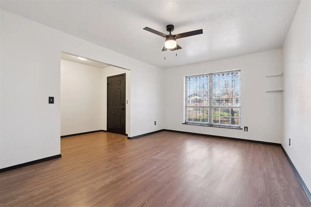 Photo 4 — 1420 NE 8th Street, Oklahoma City, OK 73117