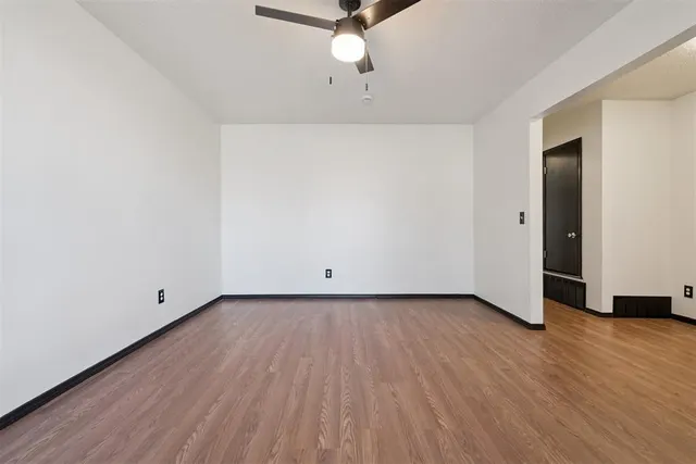 Photo 6 — 1420 NE 8th Street, Oklahoma City, OK 73117