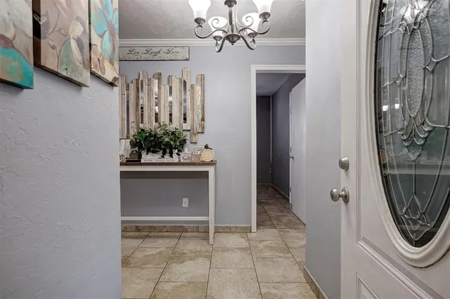 Photo 4 — 2633 SW 57th Street, Oklahoma City, OK 73119