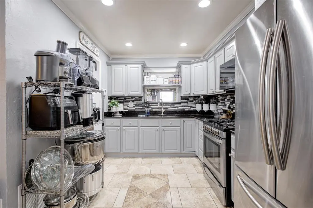 Photo 9 — 2633 SW 57th Street, Oklahoma City, OK 73119