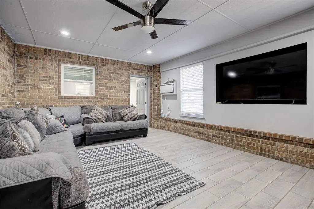 Photo 35 — 2633 SW 57th Street, Oklahoma City, OK 73119