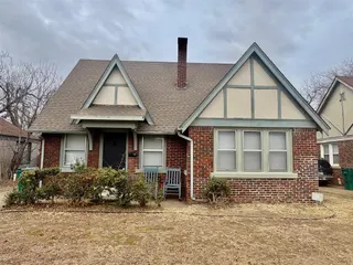 Sold home at 1141 NW 43rd Street