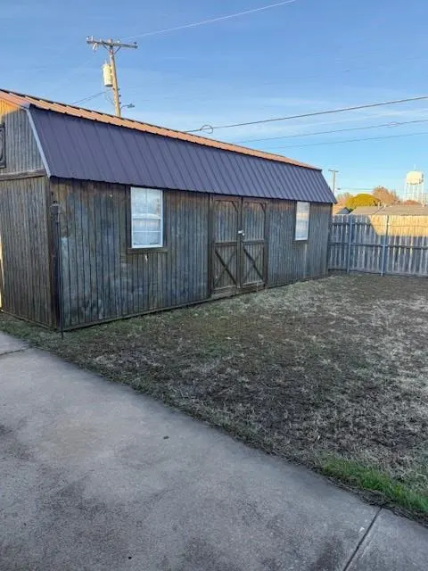 Photo 14 — 1123 E Katy Drive, Altus, OK 73521