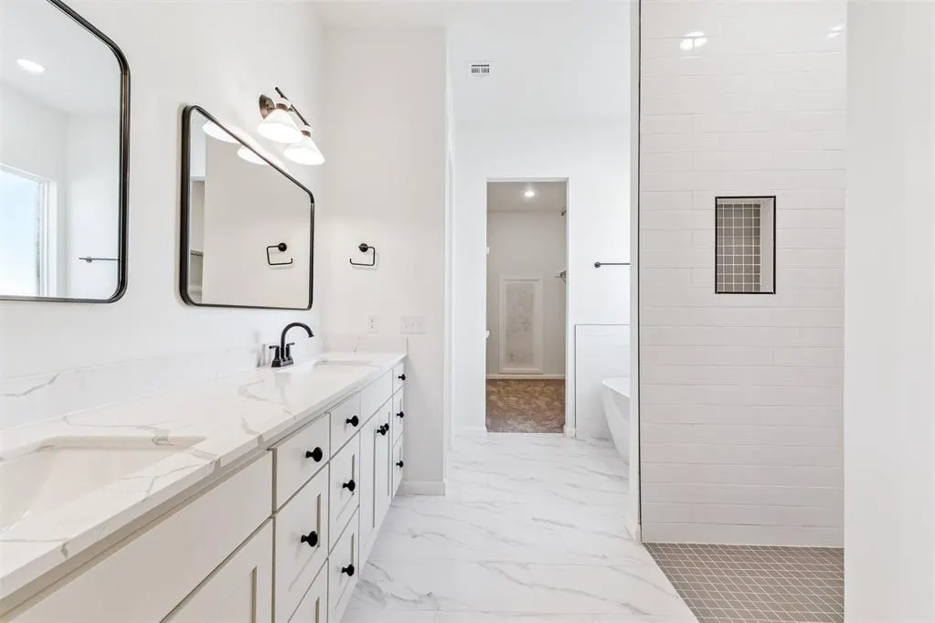 Photo 28 — 6001 Frankie Lynn Lane, Edmond, OK 73034