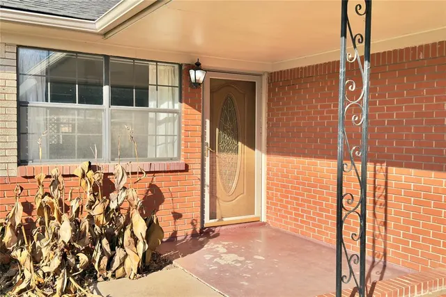 Photo 3 — 513 N Bell Drive, Crescent, OK 73028