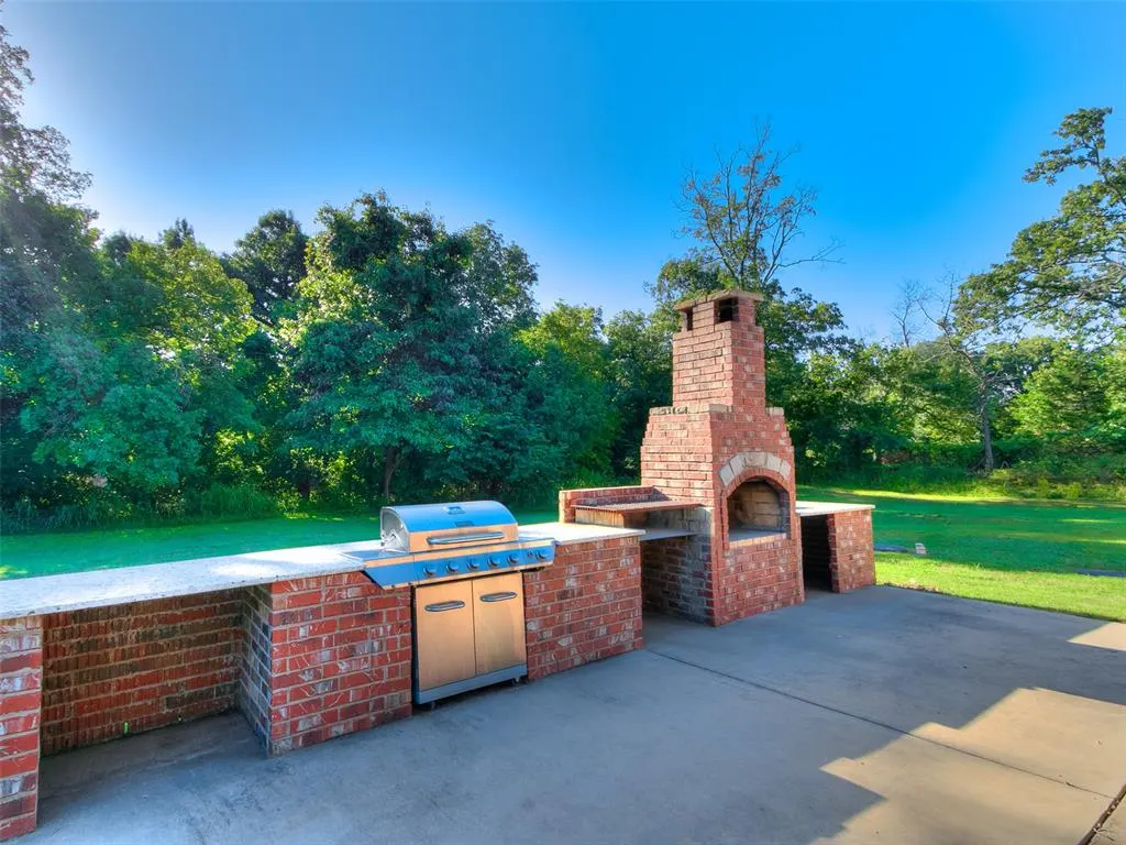 Photo 15 — 3725 Indian Point Circle, Norman, OK 73026