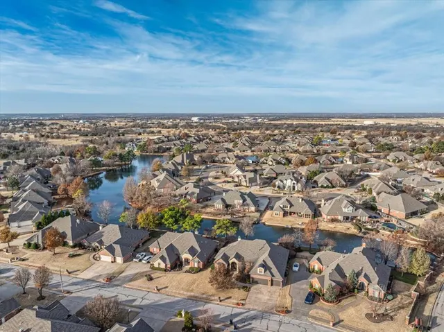 Photo 6 — 11105 S Brookline Avenue, Oklahoma City, OK 73170