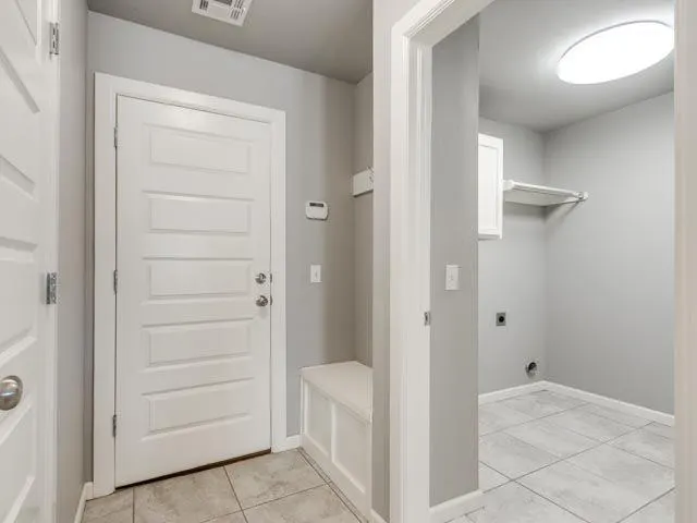 Photo 21 — 7001 W Cherokee Crossing, Warr Acres, OK 73132