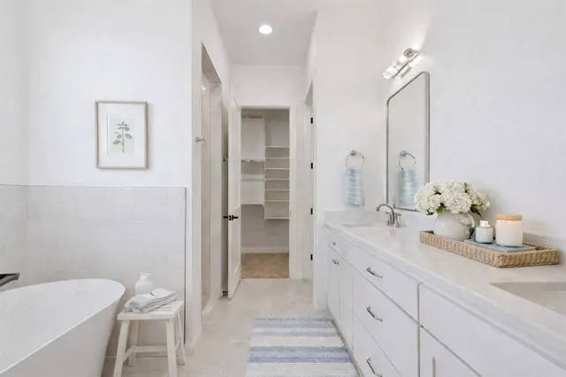 Photo 6 — 6017 Frankie Lynn Lane, Edmond, OK 73034