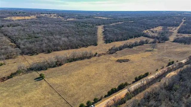 Front exterior — S S 3310 Road, McLoud, OK 74851