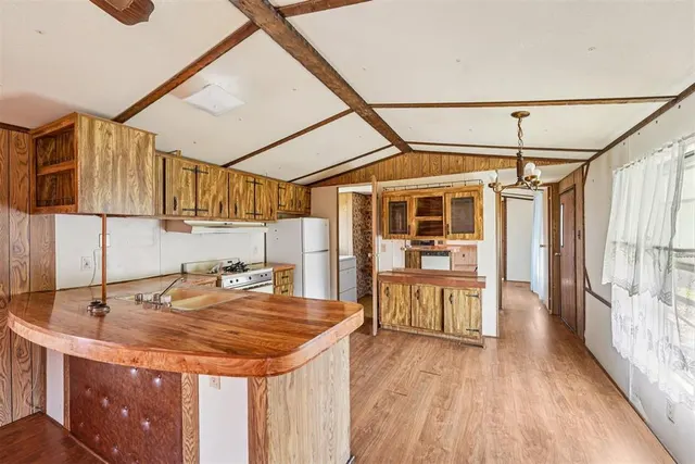 Photo 7 — 303 S 1st Street, Rush Springs, OK 73082