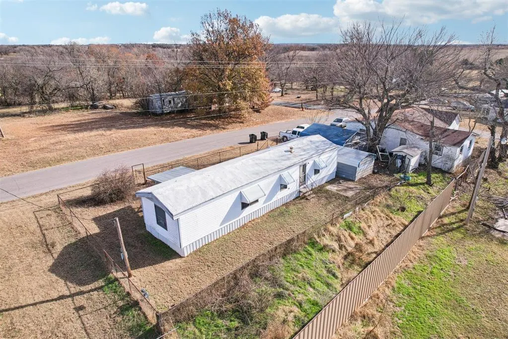 Photo 30 — 303 S 1st Street, Rush Springs, OK 73082