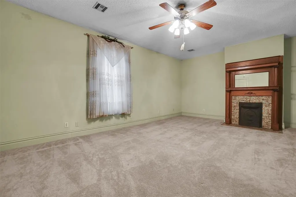 Photo 40 — 705 N Pennsylvania Avenue, Mangum, OK 73554