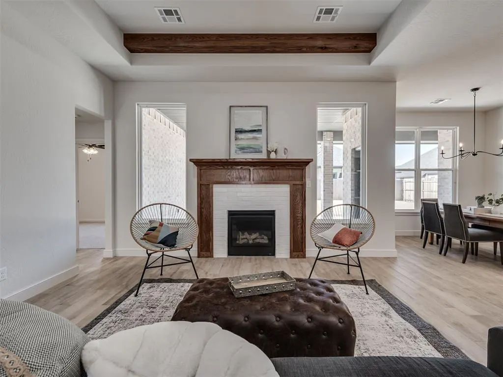 Photo 8 — 14713 Palmerston Drive, Oklahoma City, OK 73142