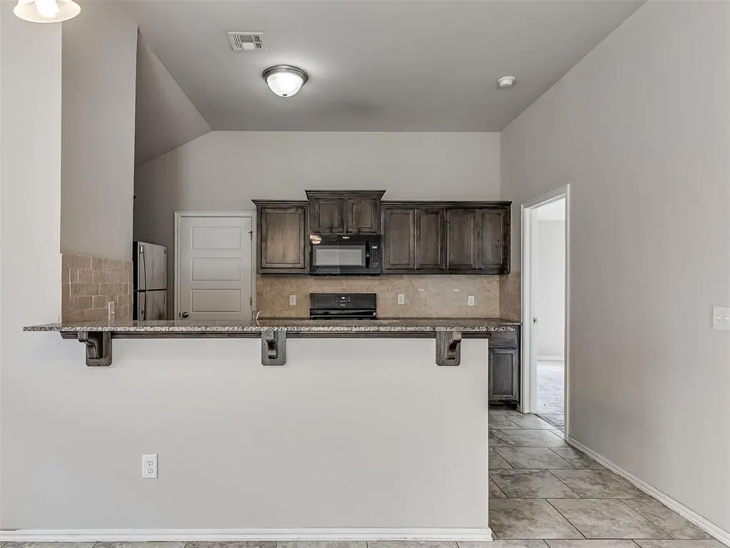 Photo 7 — 12821 William Penn Boulevard, Oklahoma City, OK 73120