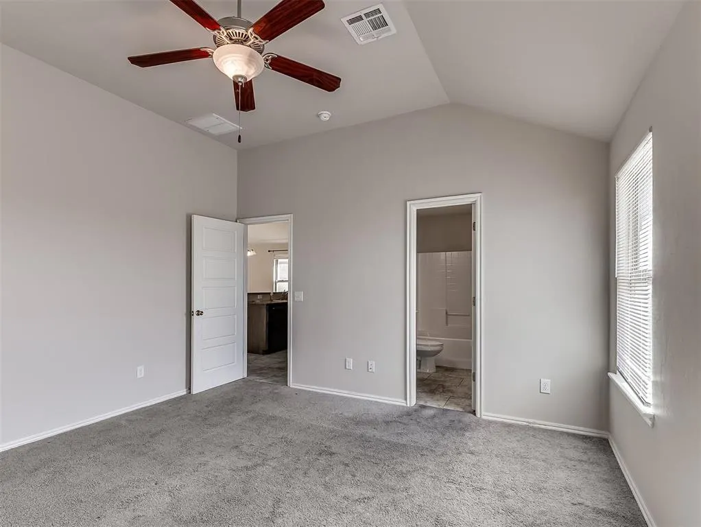 Photo 11 — 12821 William Penn Boulevard, Oklahoma City, OK 73120