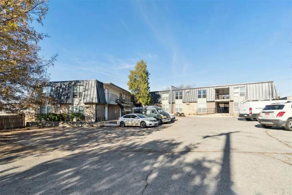 Photo 15 — 515 Alameda Street, Norman, OK 73071