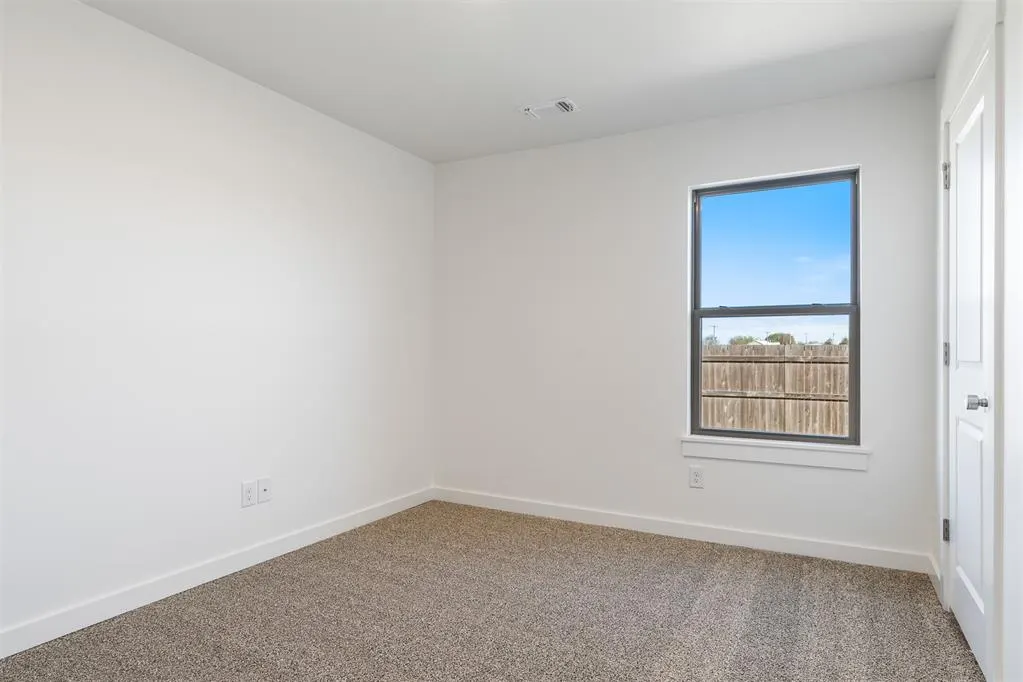 Photo 21 — 704 Prairie Drive, Guthrie, OK 73044