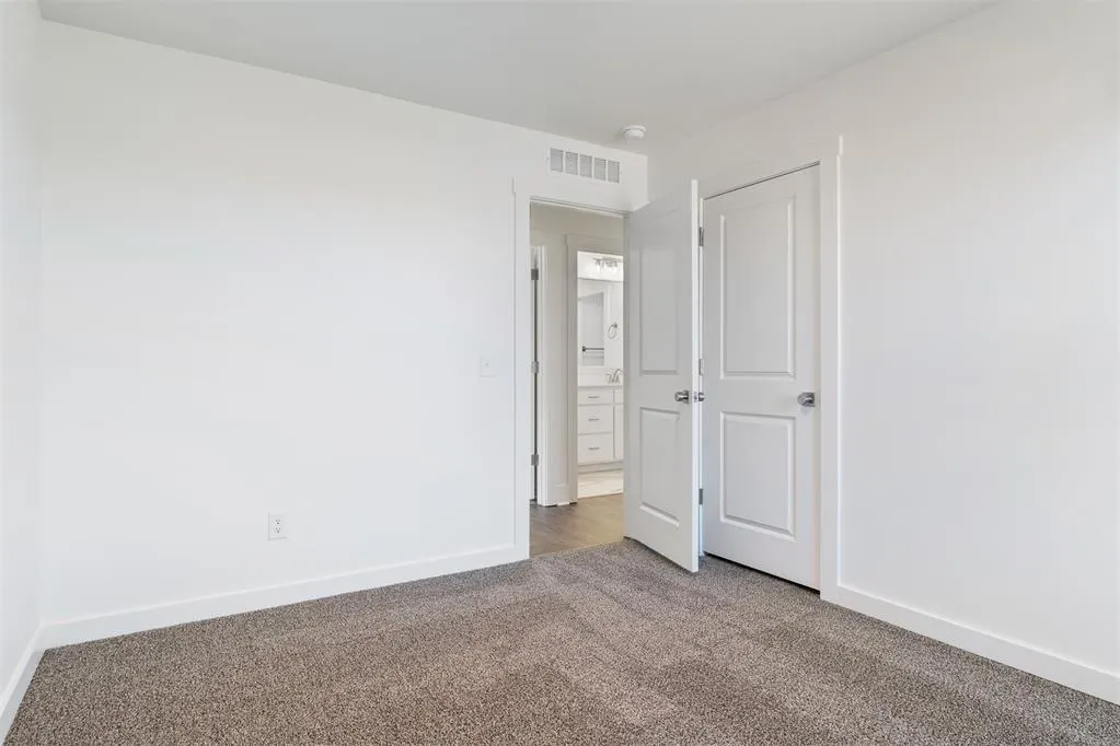 Photo 33 — 704 Prairie Drive, Guthrie, OK 73044