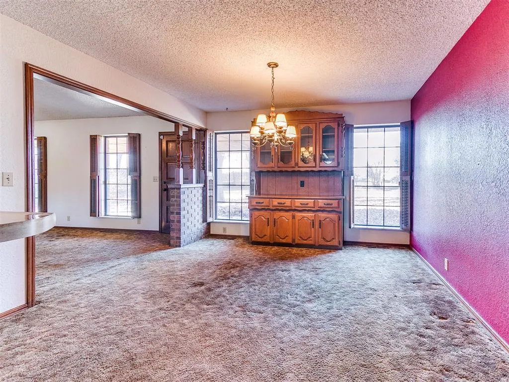 Photo 13 — 1615 Oak Lane, Oklahoma City, OK 73127