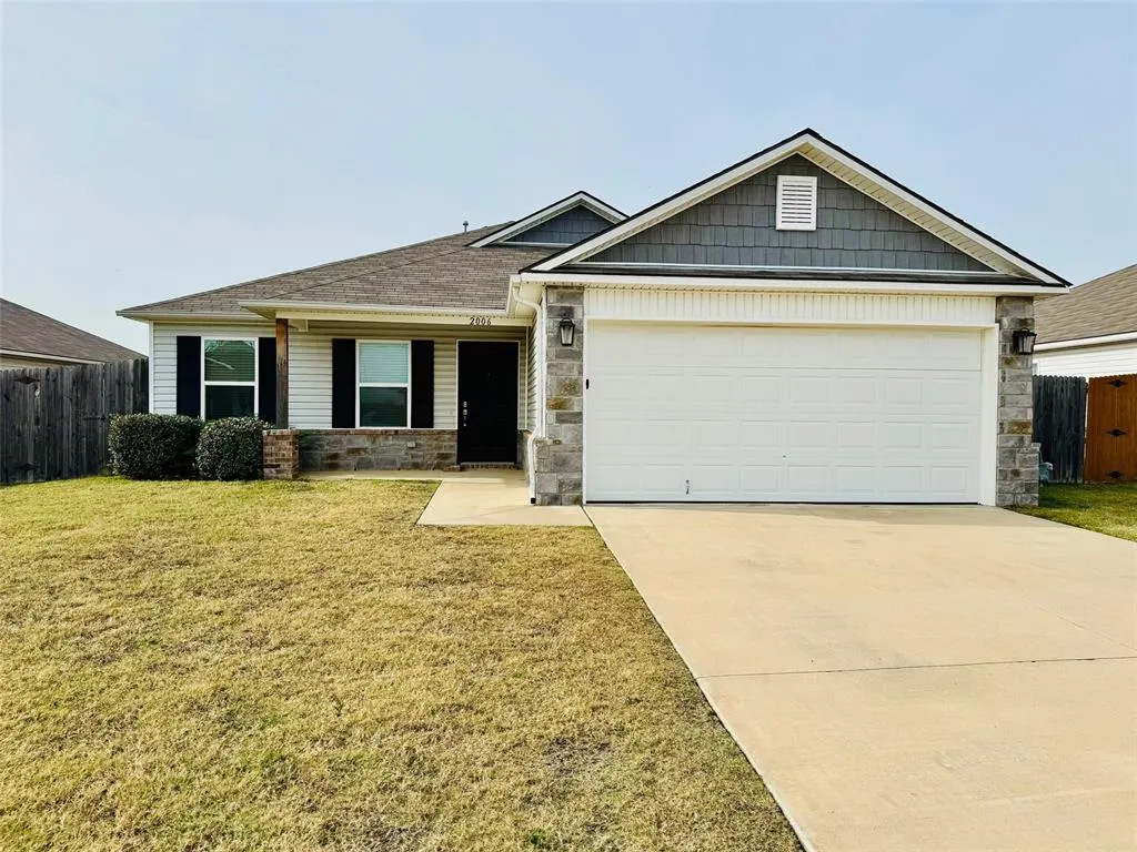 Photo 4 — 2006 S 15th Street, Broken Arrow, OK 74012