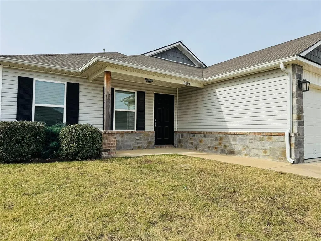Photo 8 — 2006 S 15th Street, Broken Arrow, OK 74012