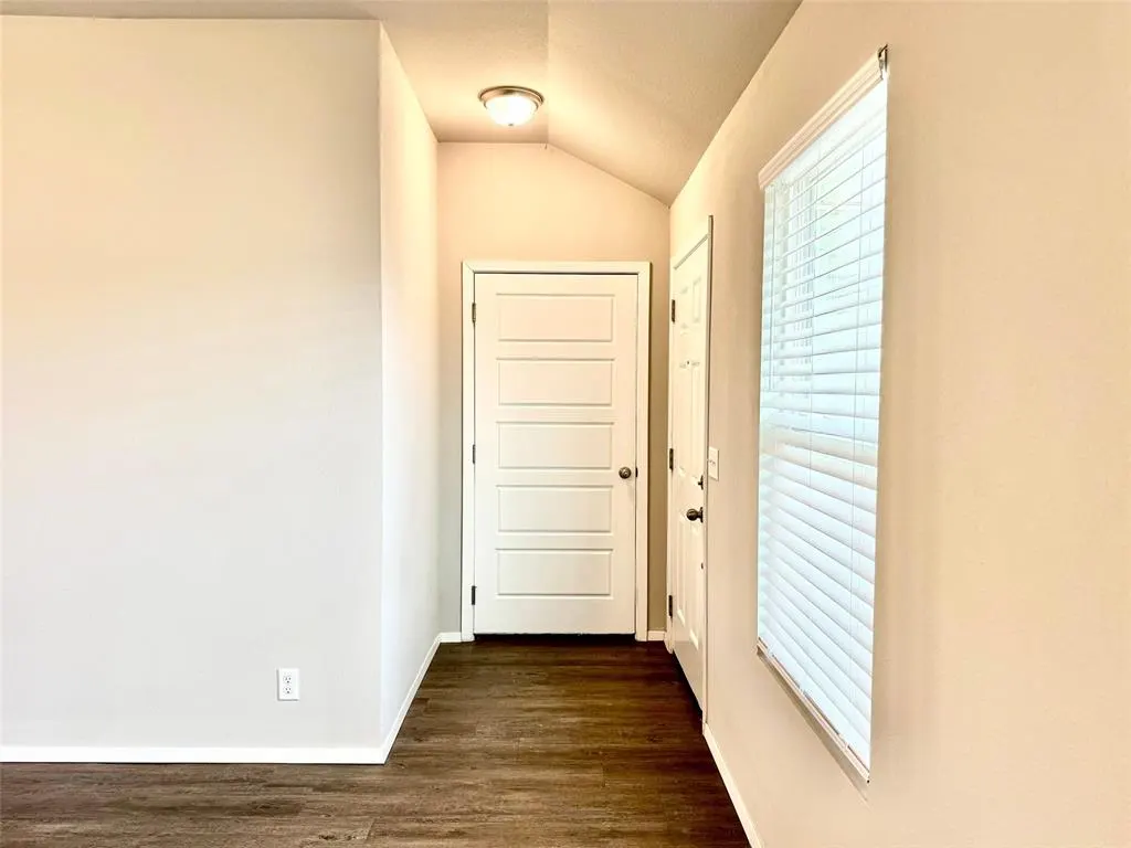 Photo 9 — 2006 S 15th Street, Broken Arrow, OK 74012
