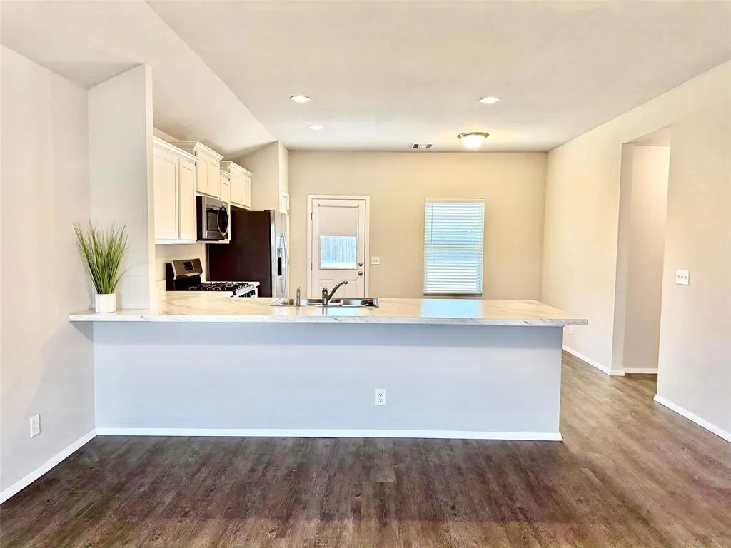 Photo 10 — 2006 S 15th Street, Broken Arrow, OK 74012