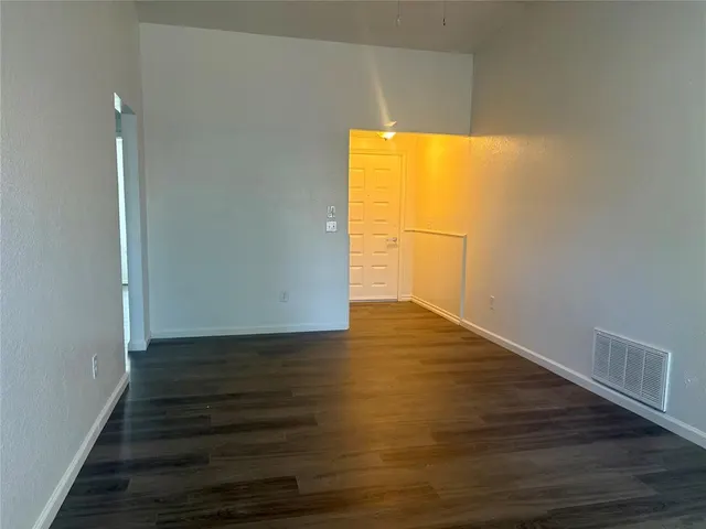 Photo 6 — 2049 Sierra, Norman, OK 73071