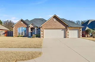 Sold home at 448 Highgrove Drive