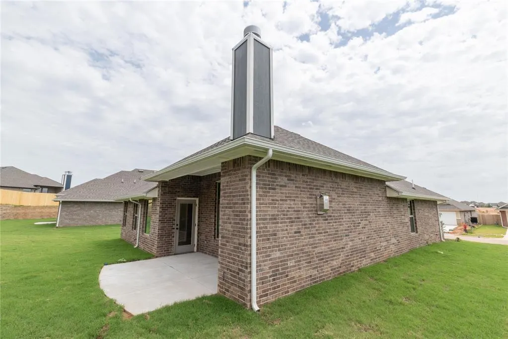 Photo 26 — 8233 Hazelwood Way, Edmond, OK 73034