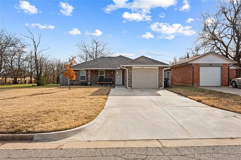 Front exterior — 340 NW 90th Street, Oklahoma City, OK 73114
