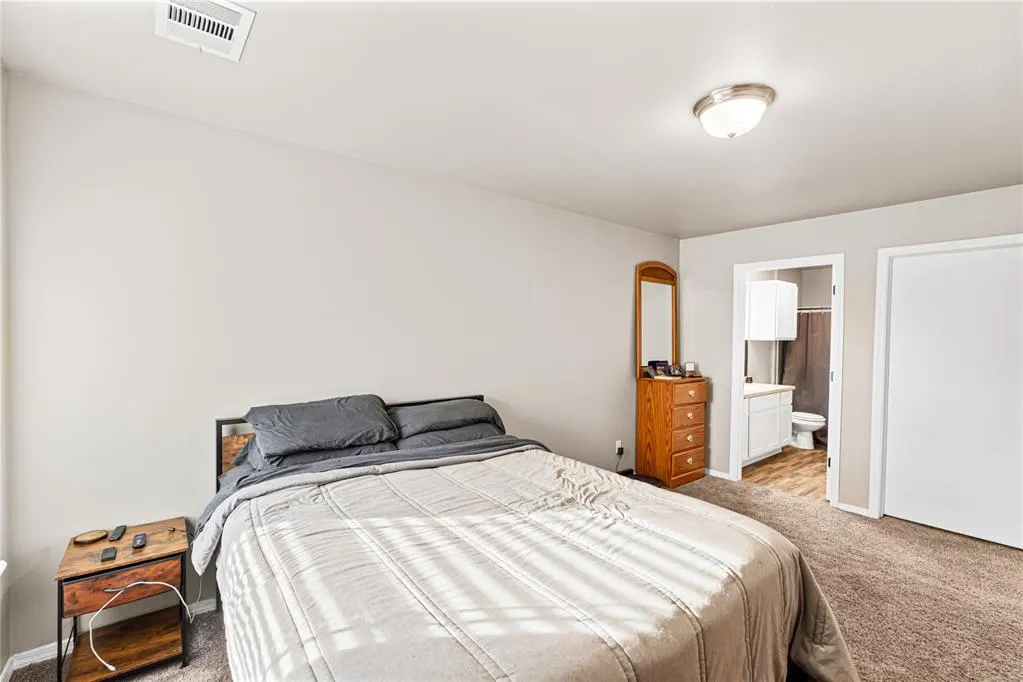 Photo 20 — 340 NW 90th Street, Oklahoma City, OK 73114