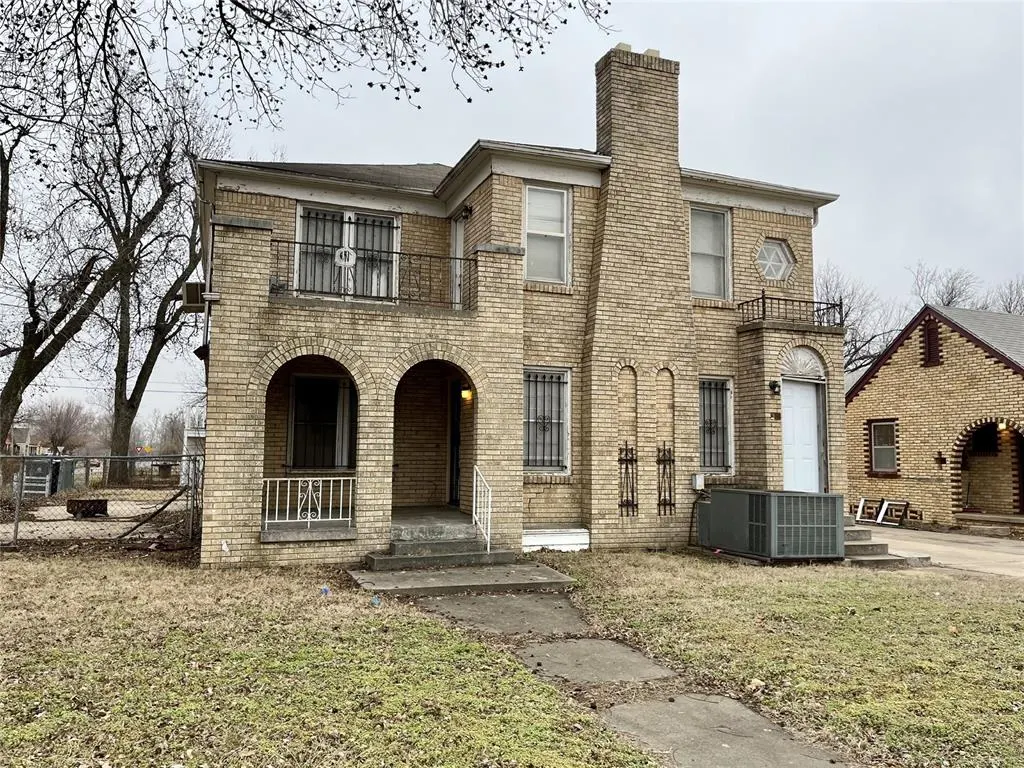 Photo 2 — 1802 Exchange Avenue, Oklahoma City, OK 73108