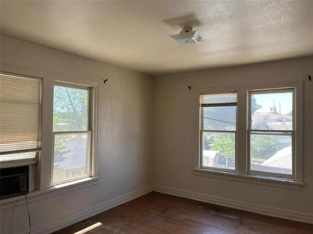 Photo 15 — 1802 Exchange Avenue, Oklahoma City, OK 73108
