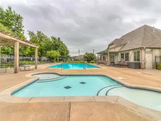 Sold home at 17820 Griffin Gate Drive
