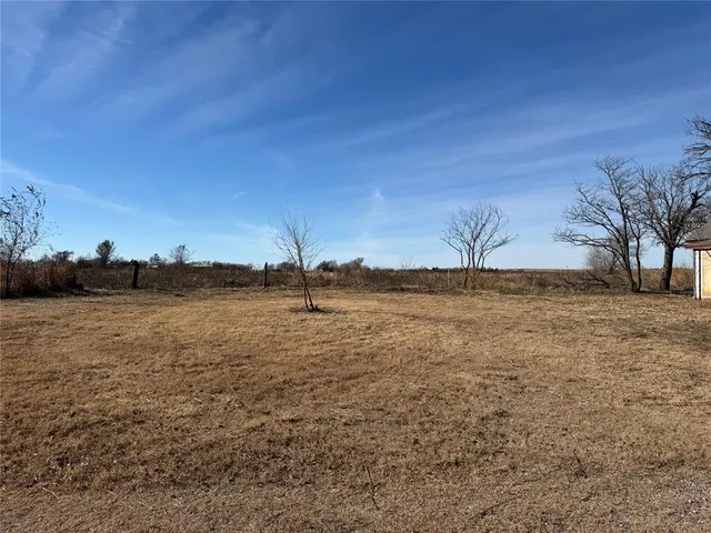 Photo 3 — 109 W 2nd Street, Custer City, OK 73639