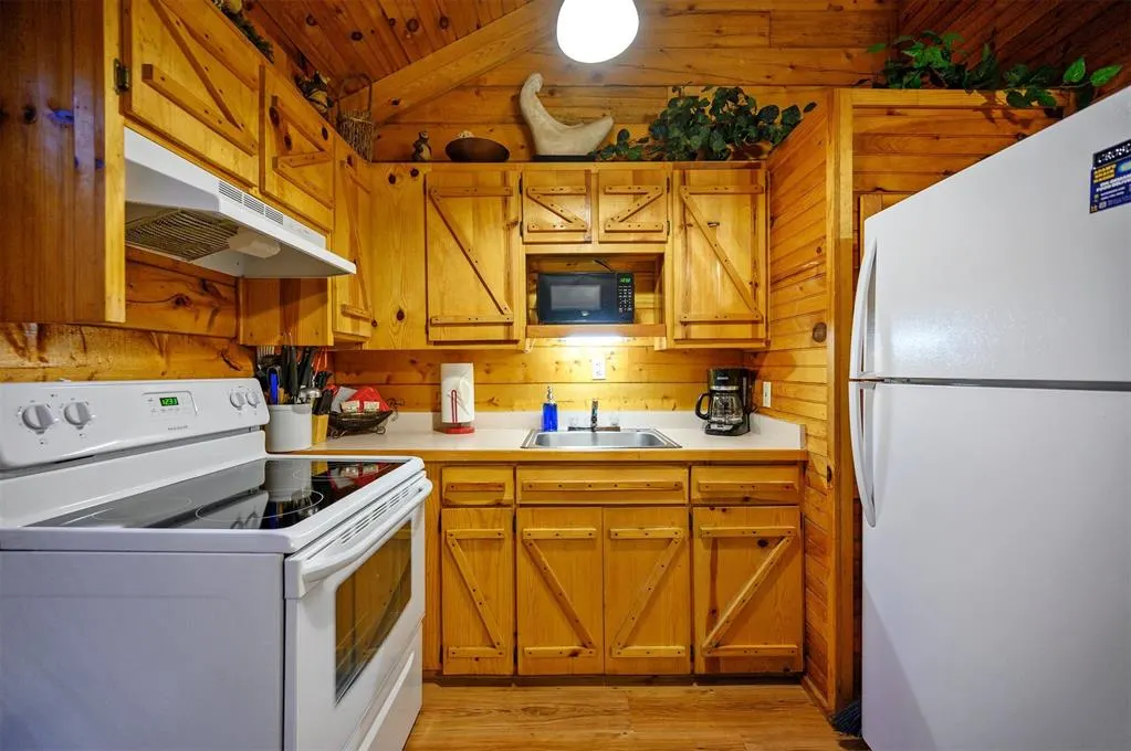 Photo 14 — 130 Wildwood Trail, Broken Bow, OK 74728