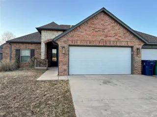 Sold home at 9704 SW 18th Street