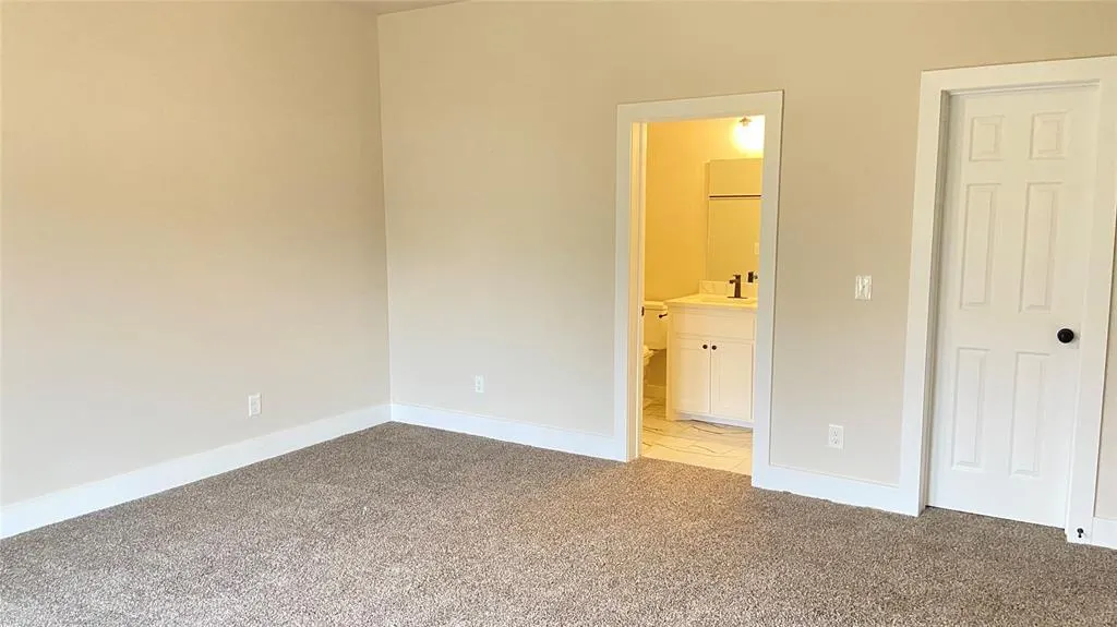 Photo 16 — 129 S 8th Street, McLoud, OK 74851