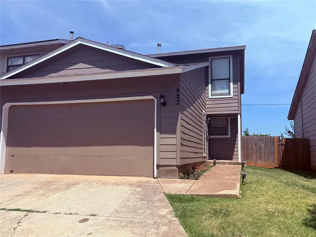 Front exterior — 423 NE 115th Street, Oklahoma City, OK 73114